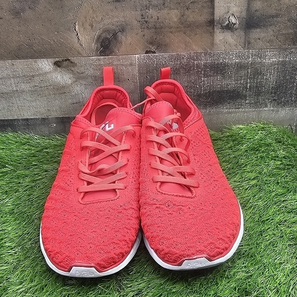 APL Athletic Propulsion Labs BRICK WHITE Techloom Phantom Sneakers - Picture 7 of 12